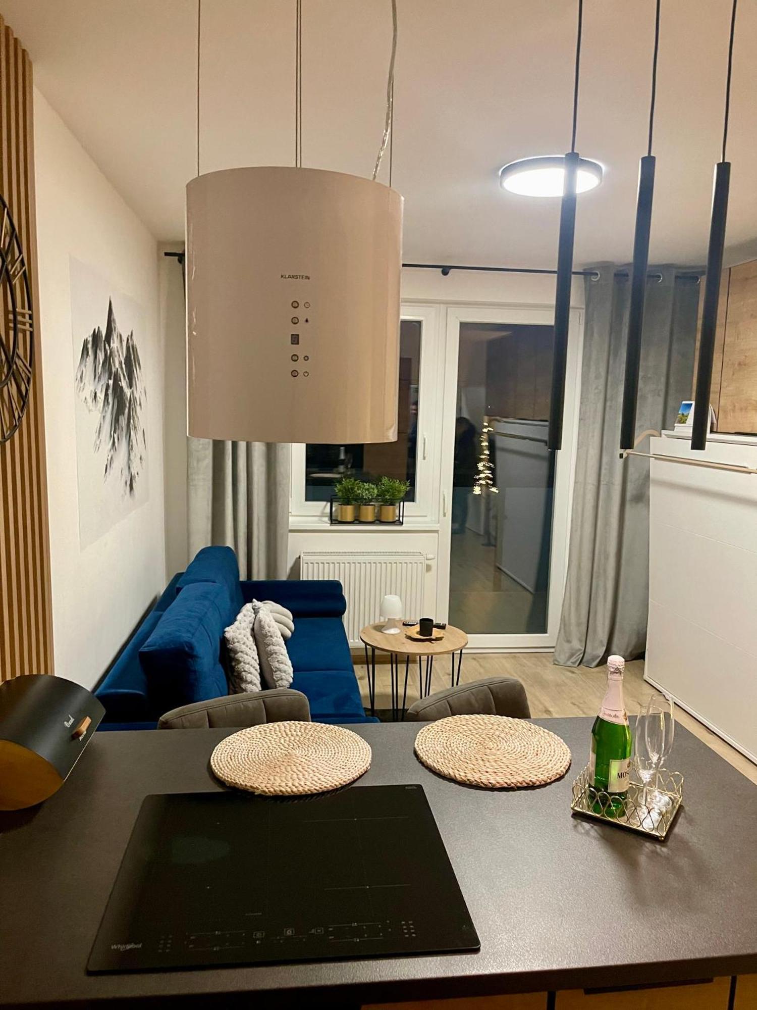Apartman Pod Tatrami Poprad Exteriör bild